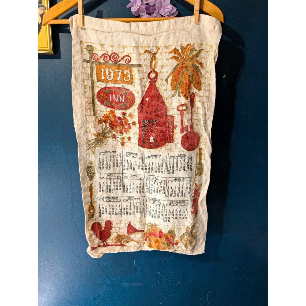 1973 Calendar Dish Towel Colonial Red Lantern Rooster Country Kitchen Decor